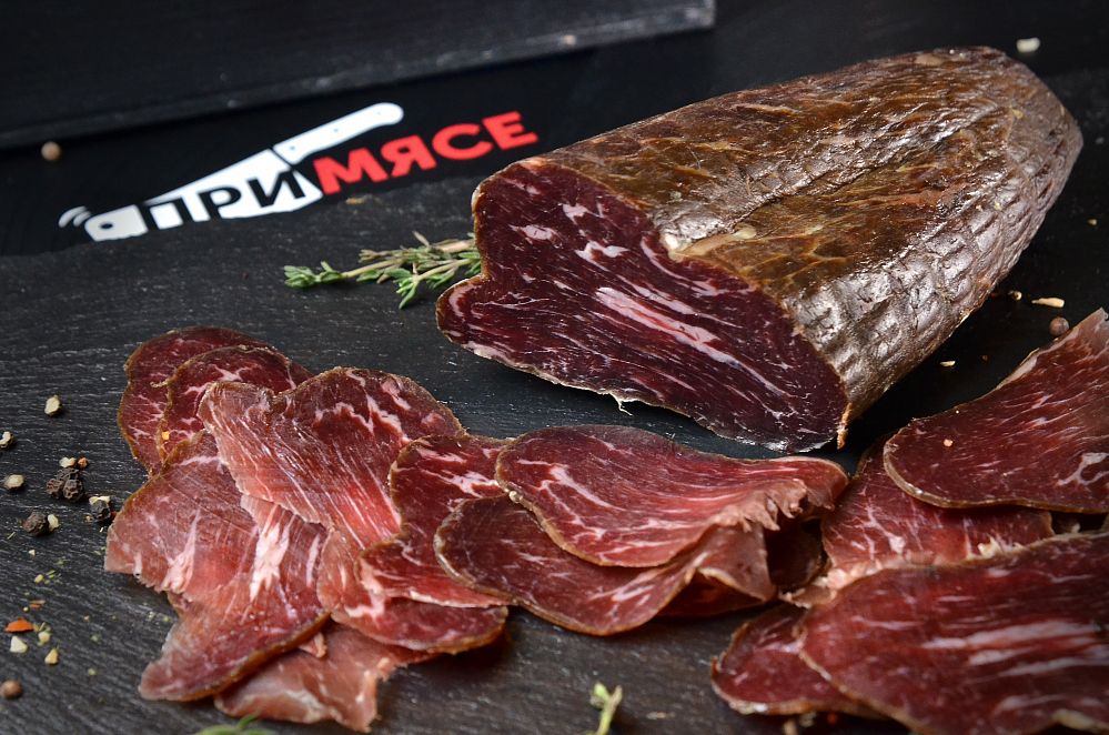 Говядина брезаола купить в Москве с доставкой - Мясные продукты премиум ...