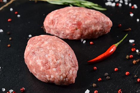 Котлета фермерская из свинины мраморных пород 