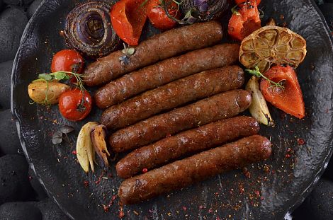 Колбаски для гриля из свинины мраморных пород 